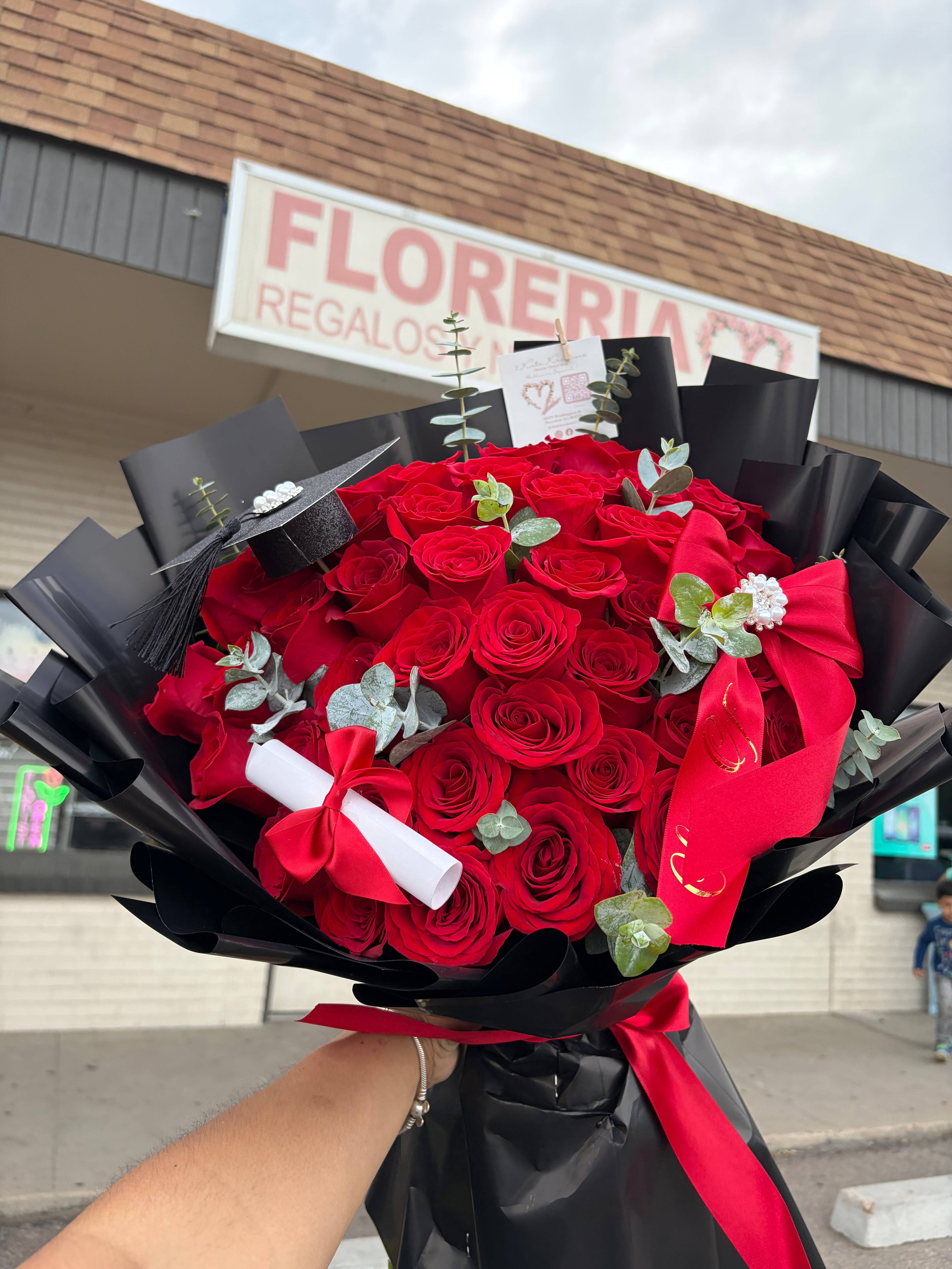 Luxury Grad Bouquet 🎓✨